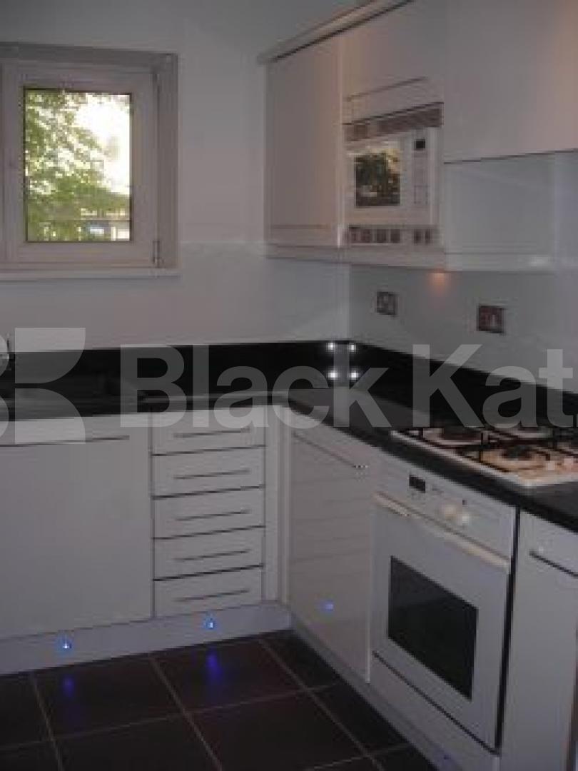 			new instruction, 1 Bedroom, 1 bath, 1 reception Flat			 Swift Lodge, Maida Vale